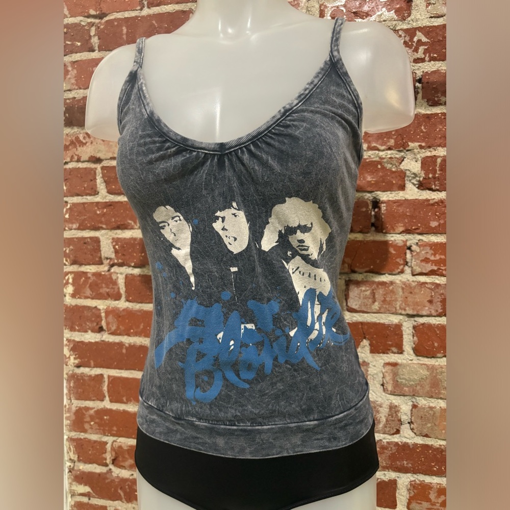 Blondie Chaser Graphic Spaghetti Strap Banded Bottom Tank Top, Rare, Size Small. - Picture 3 of 9